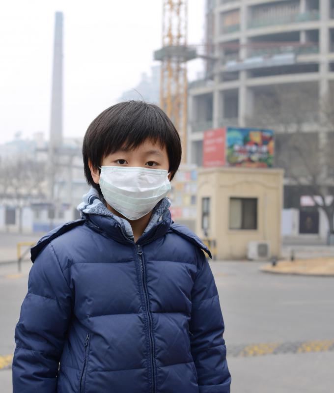 Ozone is a pollutant that contributes to smog.