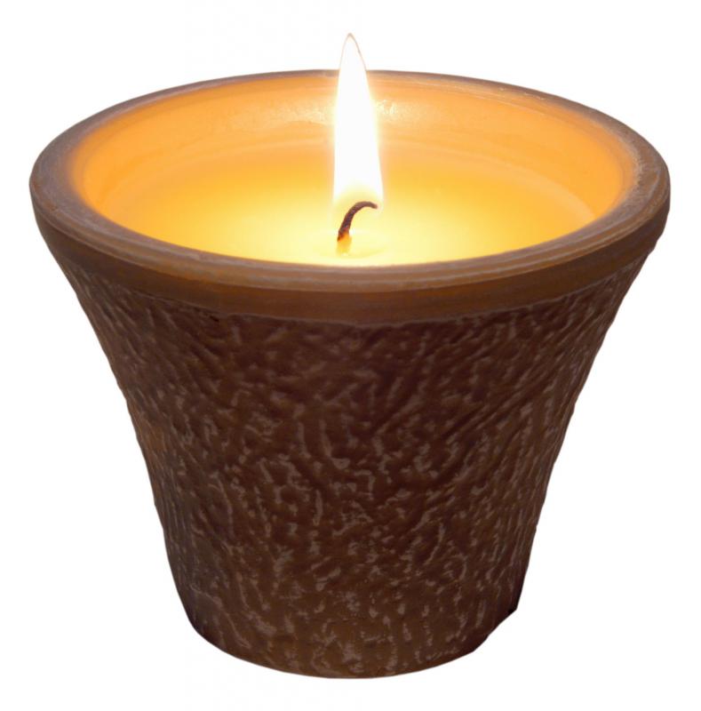 A soy candle.