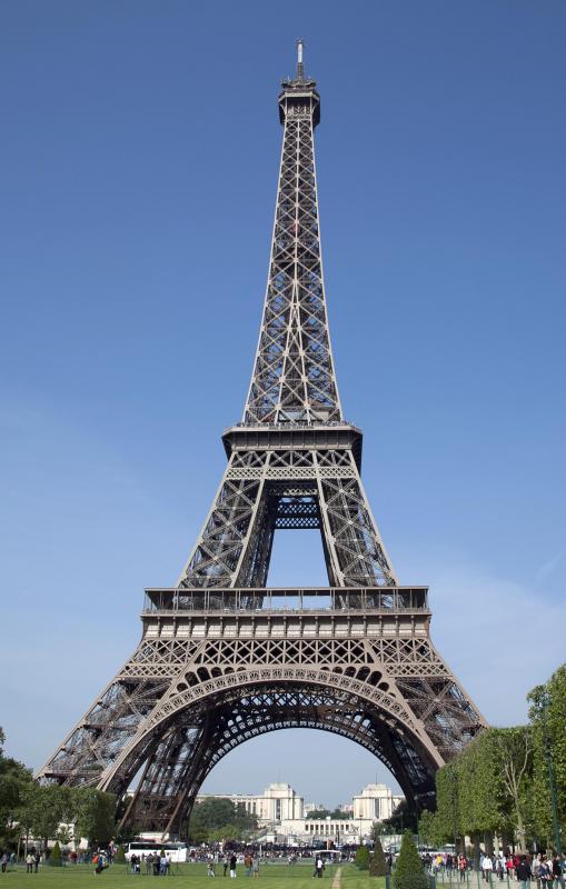 Photographs of the Eiffel Tower might adorn the walls of a French living room.