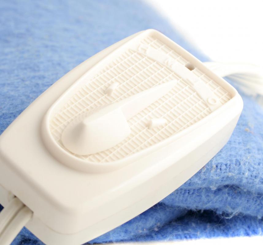 Electric blankets have rheostats to control emperature.