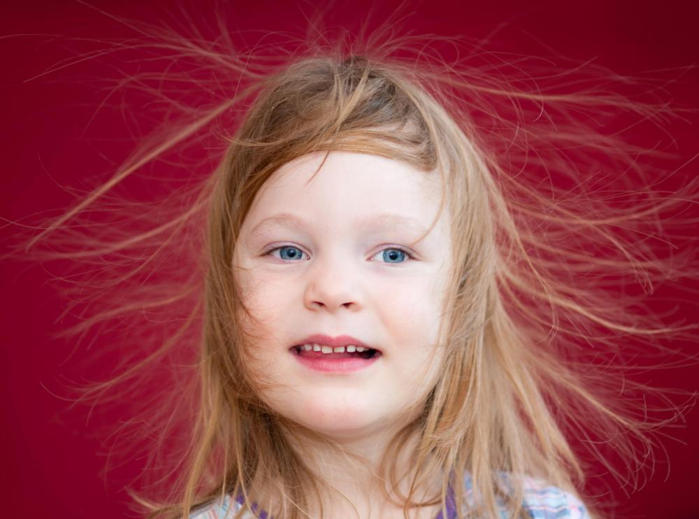 Dryer balls reduce static electricity, but don't release any perfumes.