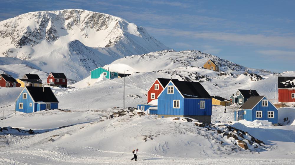 Forced-air heating and geothermal heat pumps are all efficient ways to warm homes during cold weather.