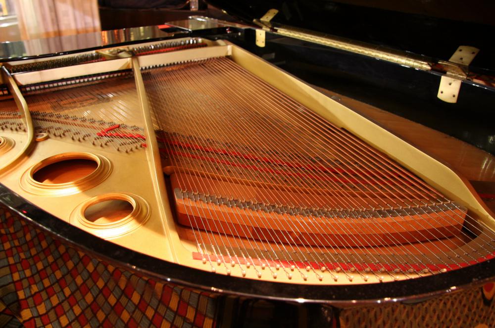 Piano wire is used for the internal strings of the instrument.