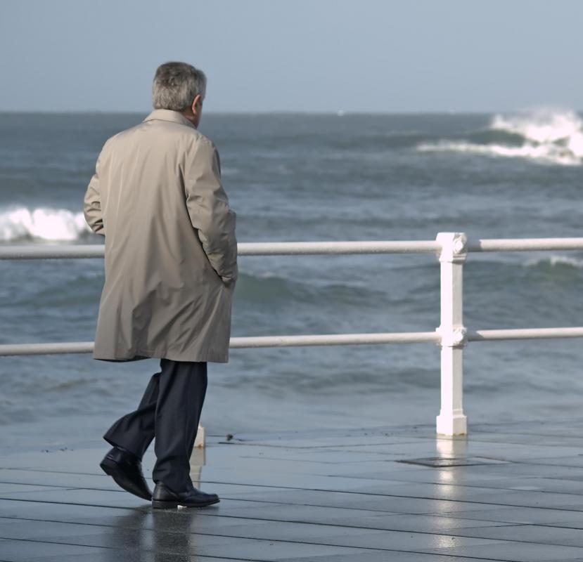 Gabardine overcoats are popular among both men and women.