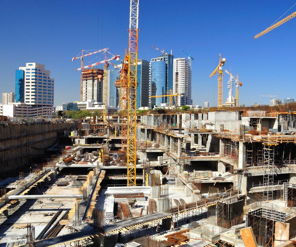 Local building codes should always be considered when engaging in construction activities, and this is certainly the case when using OSB sheathing.