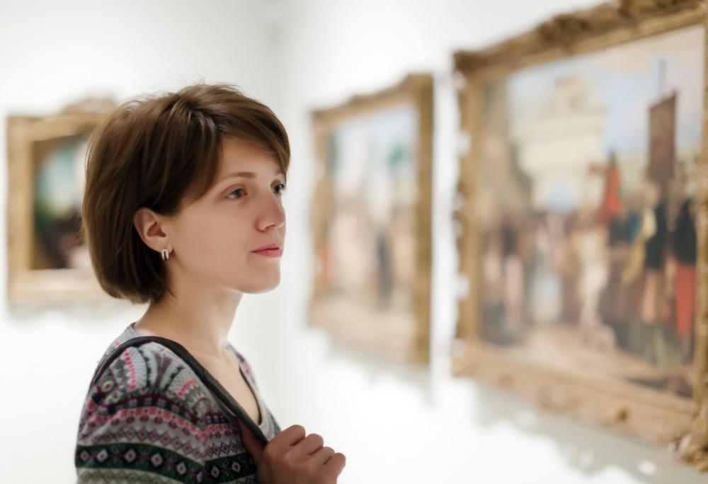 Many artists and galleries choose non-glare glass to prevent glare from blocking the image in any way during showings in galleries or museums.