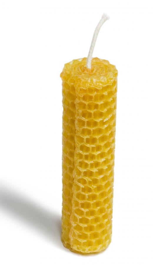 Candles made from beeswax are more environmentally friendly.