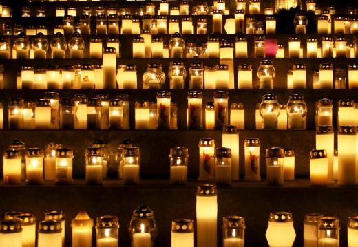 A Mary Garden may feature candles.