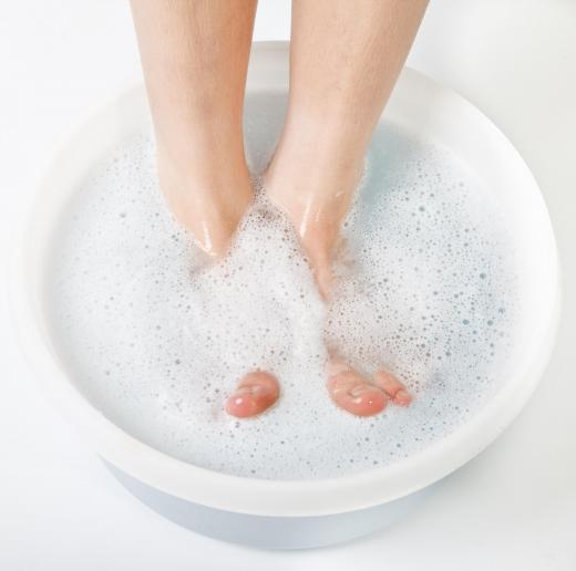 Aching feet may be soothed by soaking them in a mixture of warm water and bedstraw.