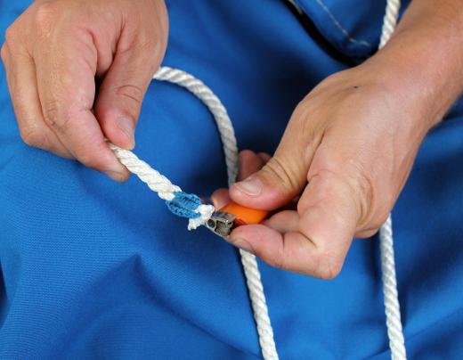 Certain types of rope may be spliced.