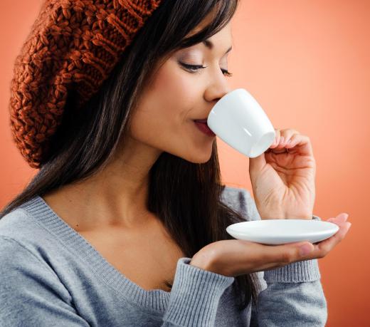 A ceramic kettle is best for making hot tea.