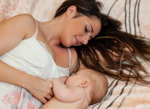 Parents who choose to share their beds with their children may use puddle pads to prevent soiling of the sheets.